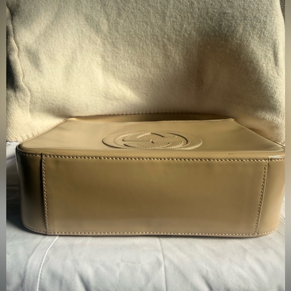Gucci Cream Shoulder Bag - Picture 2 of 10